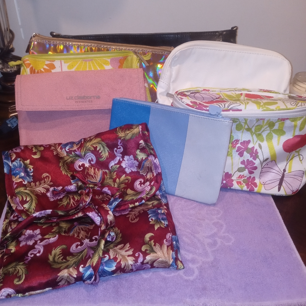Makeup bag bundle